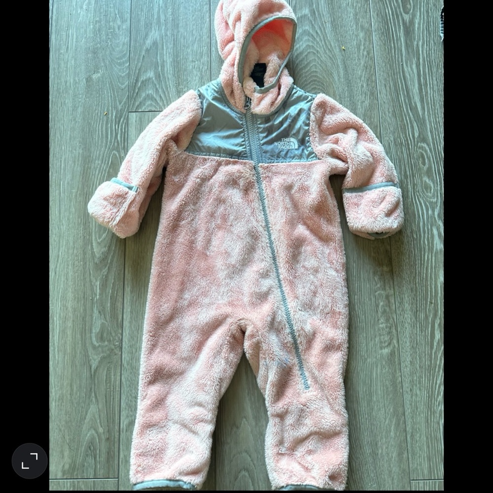 Baby North Face One-Piece (6-9 m)